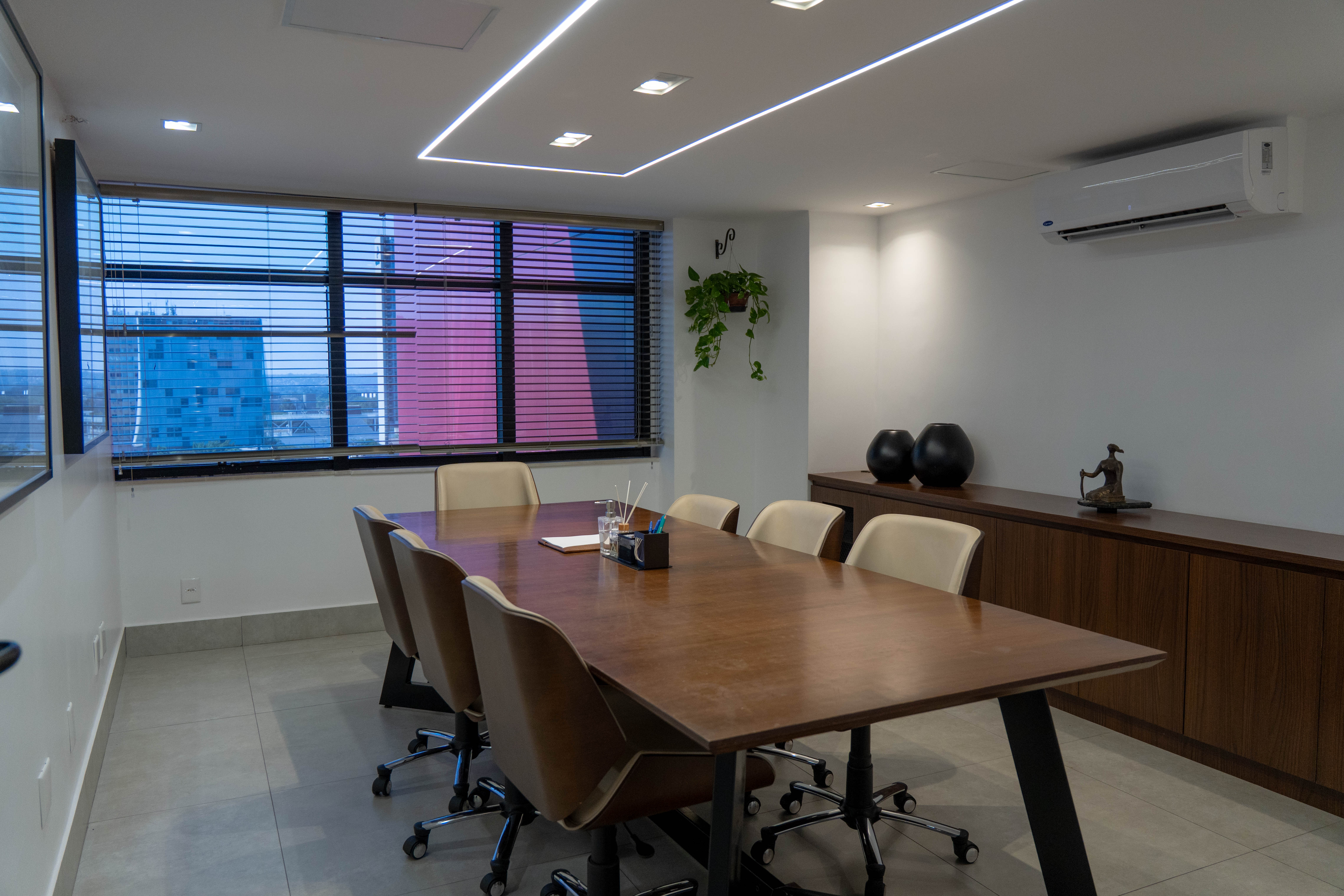 Sala de reunião da Yamakawa Advocacia e Consultoria